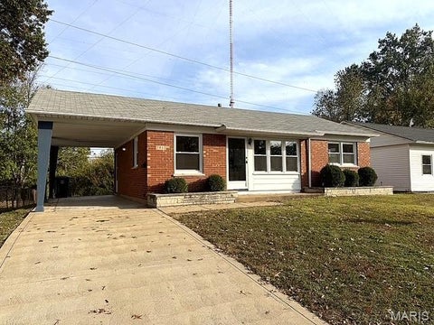 Photo of 7912 Birkenhead Drive, Affton, MO 63123 (MLS # 26069651)