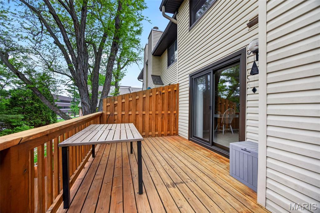 Westport Crossing Condo Two-H - Residential