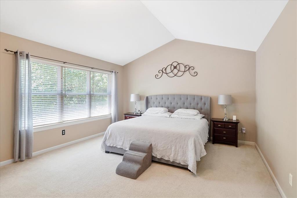 Wildwood, Missouri 63038, United States, 4 Bedrooms Bedrooms, ,5 BathroomsBathrooms,Residential,Pending,136317