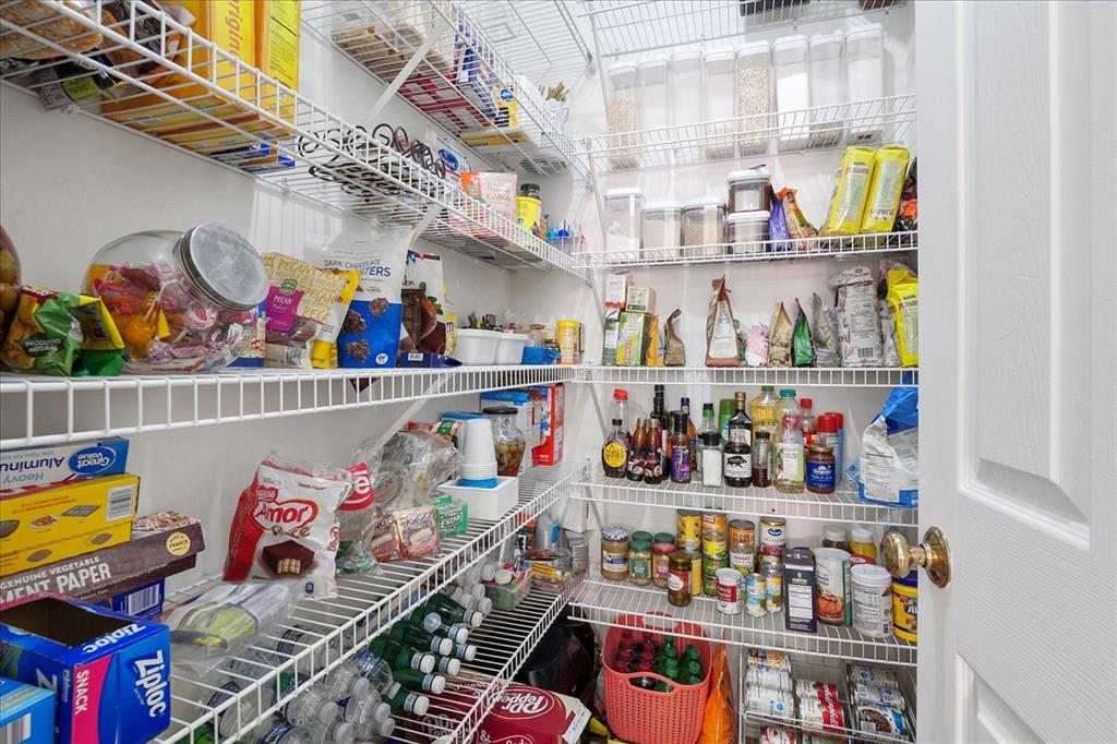 Wildwood, Missouri 63038, United States, 4 Bedrooms Bedrooms, ,5 BathroomsBathrooms,Residential,Pending,136317