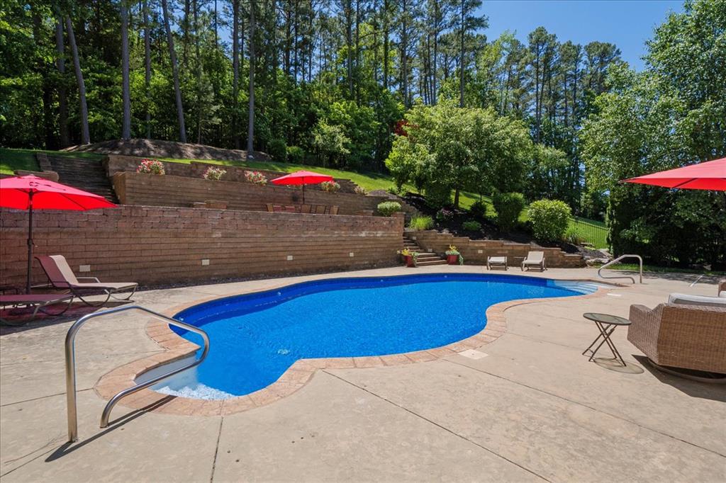 Wildwood, Missouri 63038, United States, 4 Bedrooms Bedrooms, ,5 BathroomsBathrooms,Residential,Pending,136317