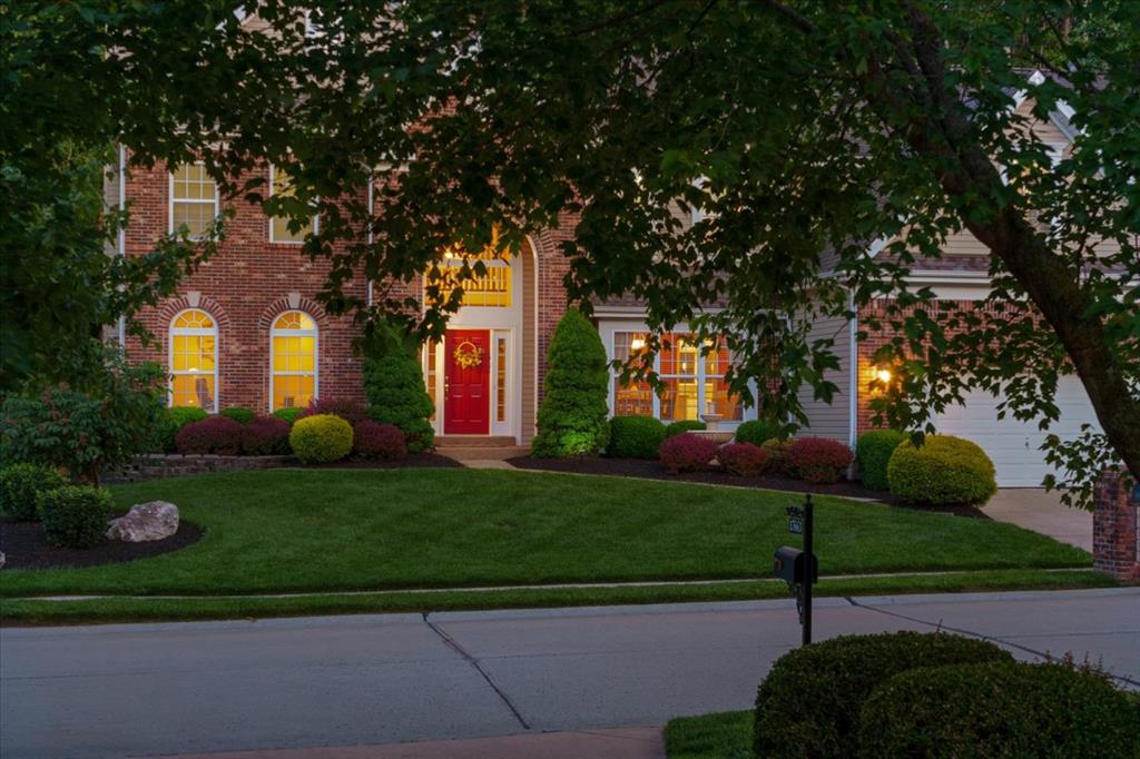 Wildwood, Missouri 63038, United States, 4 Bedrooms Bedrooms, ,5 BathroomsBathrooms,Residential,Pending,136317