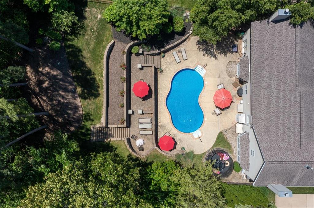 Wildwood, Missouri 63038, United States, 4 Bedrooms Bedrooms, ,5 BathroomsBathrooms,Residential,Pending,136317