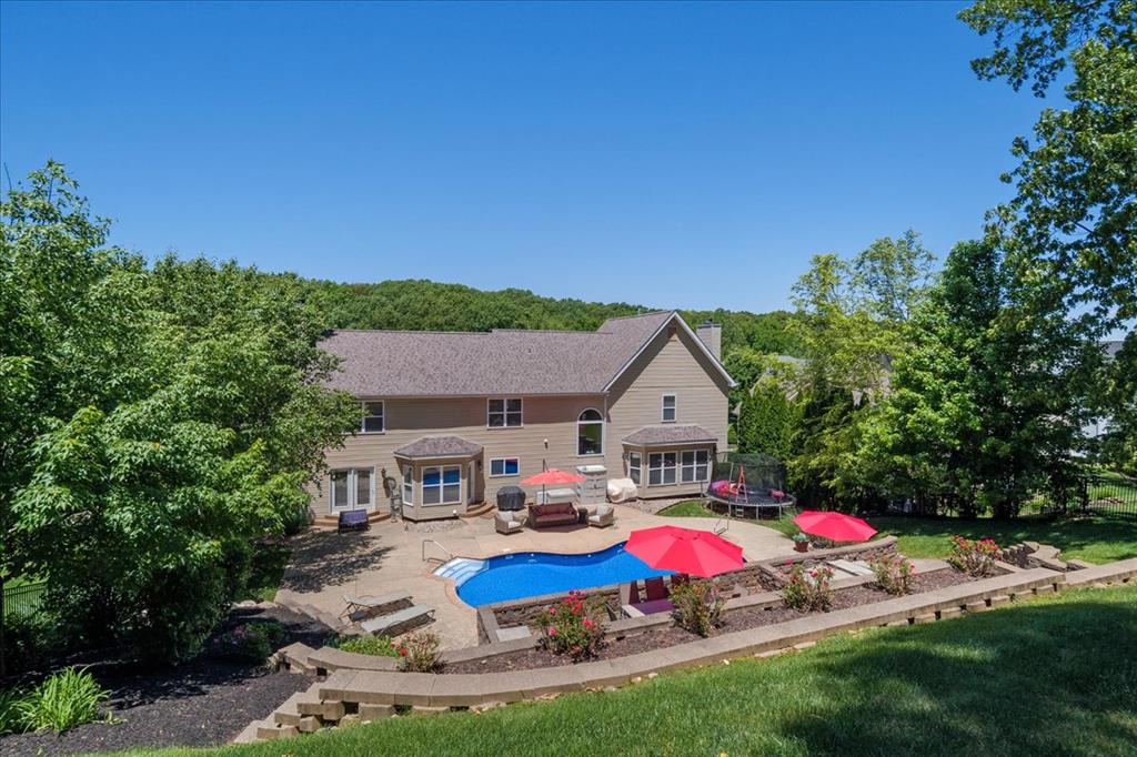 Wildwood, Missouri 63038, United States, 4 Bedrooms Bedrooms, ,5 BathroomsBathrooms,Residential,Pending,136317