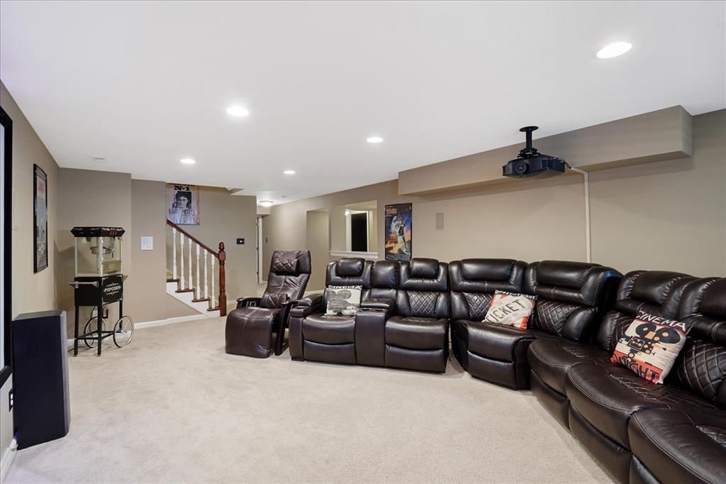 Wildwood, Missouri 63038, United States, 4 Bedrooms Bedrooms, ,5 BathroomsBathrooms,Residential,Pending,136317