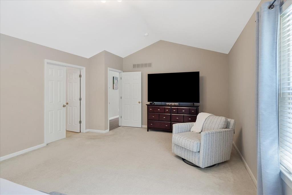 Wildwood, Missouri 63038, United States, 4 Bedrooms Bedrooms, ,5 BathroomsBathrooms,Residential,Pending,136317