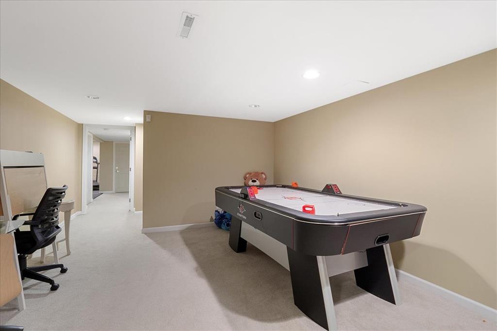 Wildwood, Missouri 63038, United States, 4 Bedrooms Bedrooms, ,5 BathroomsBathrooms,Residential,Pending,136317