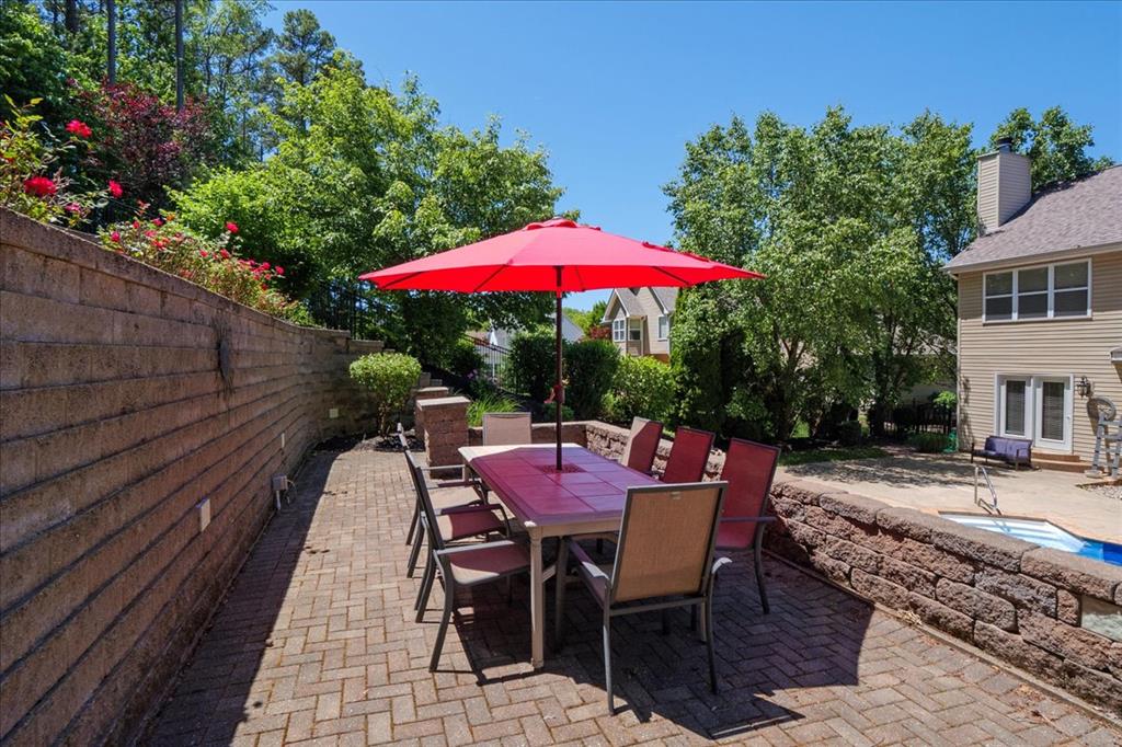 Wildwood, Missouri 63038, United States, 4 Bedrooms Bedrooms, ,5 BathroomsBathrooms,Residential,Pending,136317