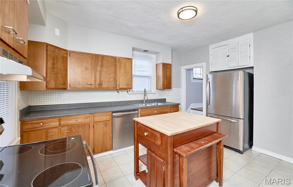 McDermott Haydens Add - Residential