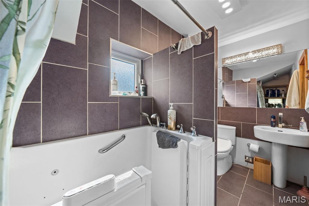 Webster Amd Add - Residential