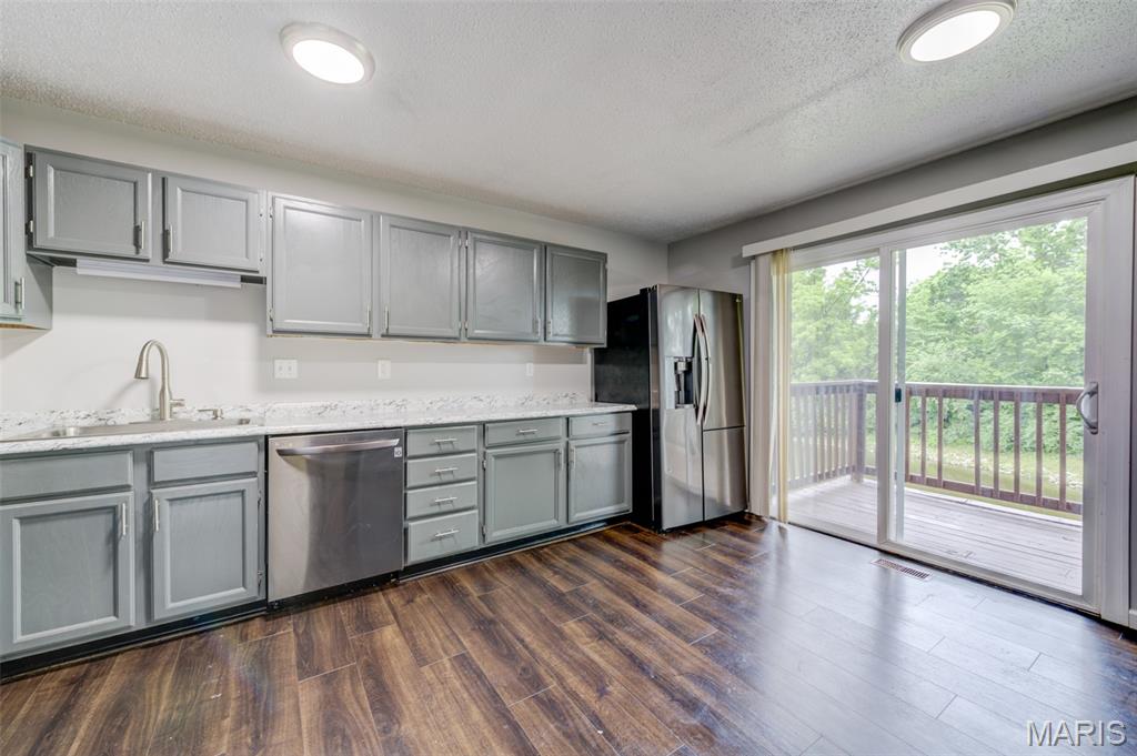 Heatherton Condos Ph2 Stg8 - Residential