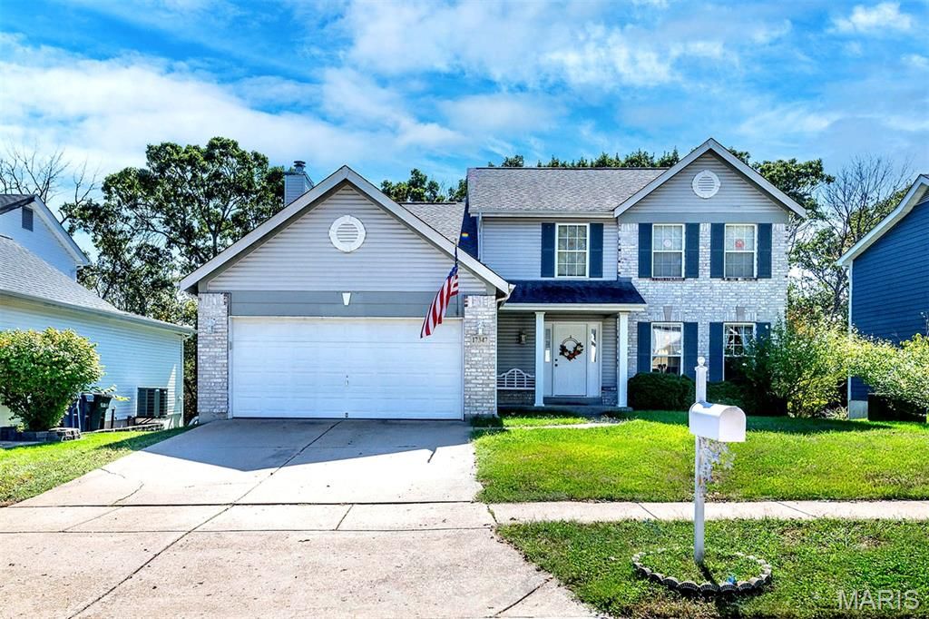 Photo of 17347 Hilltop Ridge Drive, Eureka, MO 63025 (MLS # 25067096)