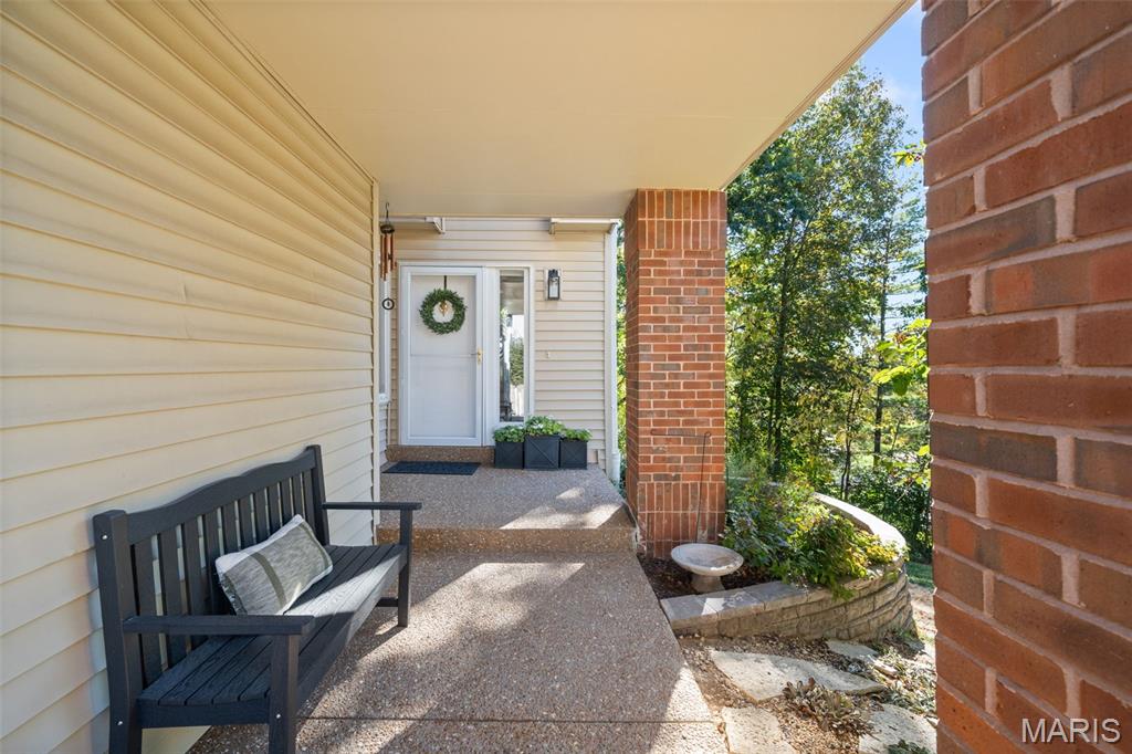 35 Ridgeview Circle Court