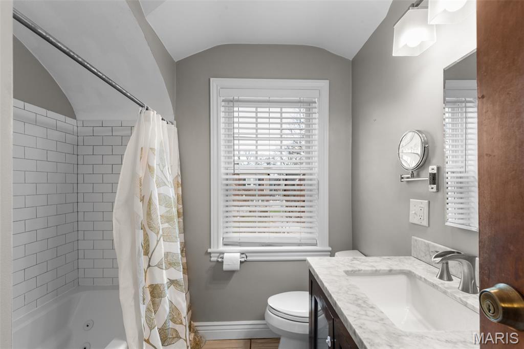 University Terrace - Residential