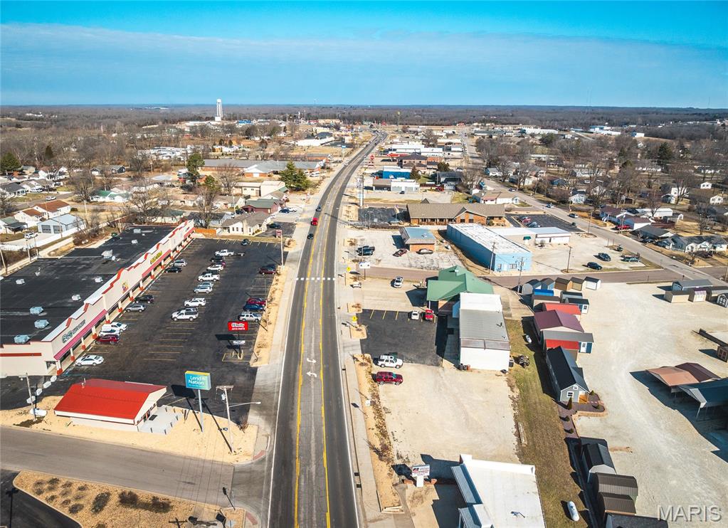 McIntosh - Commercial Sale