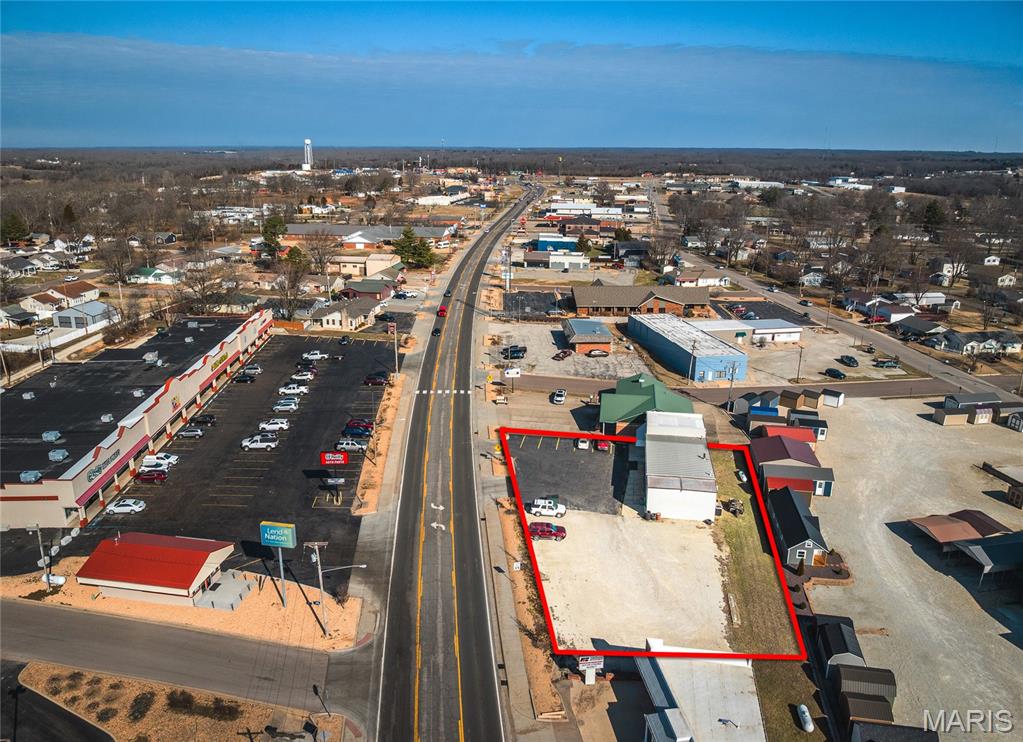 McIntosh - Commercial Sale