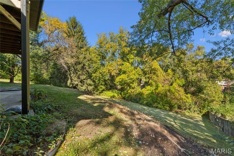 Tiny photo for 2700 Brookridge Lane, St Charles, MO 63301 (MLS # 26065603)