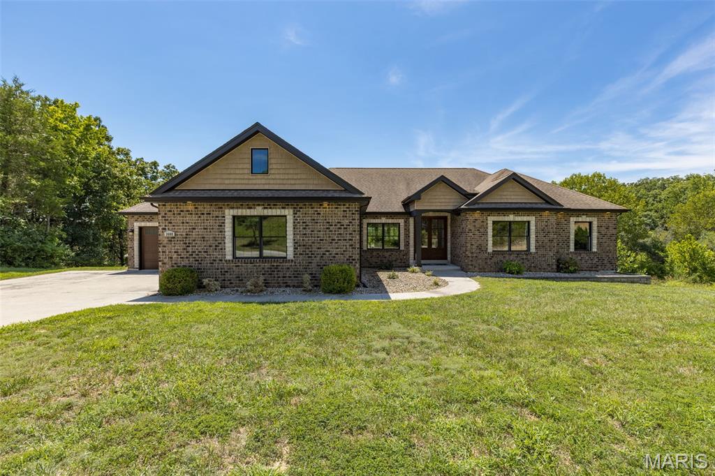 3608 Mountain View Trail
