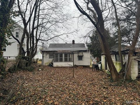 Tiny photo for 615 Cornell Avenue, Webster Groves, MO 63119 (MLS # 25078538)