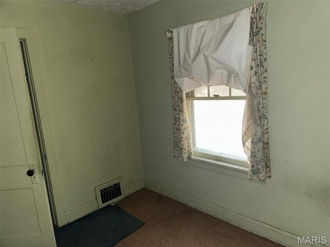 Tiny photo for 615 Cornell Avenue, Webster Groves, MO 63119 (MLS # 25078538)