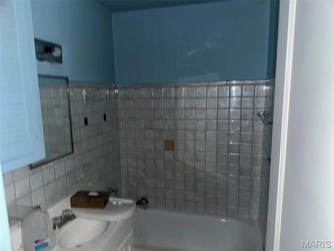 Tiny photo for 615 Cornell Avenue, Webster Groves, MO 63119 (MLS # 25078538)