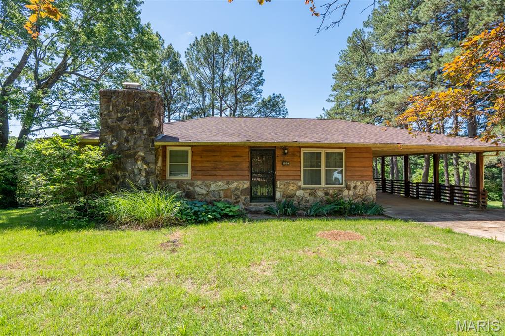 Buckhorn Estate - Residential