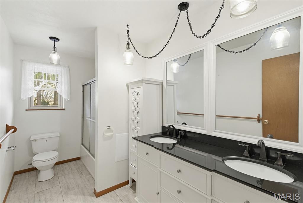 Buckhorn Estate - Residential