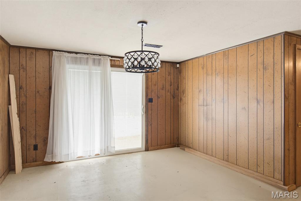 Buckhorn Estate - Residential