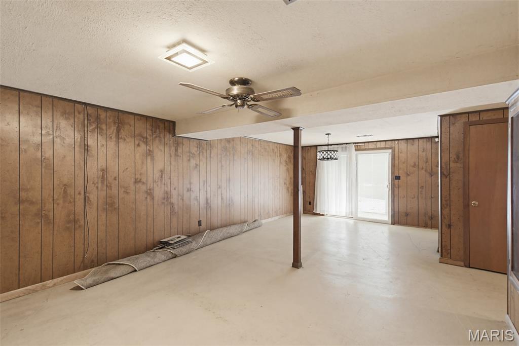 Buckhorn Estate - Residential