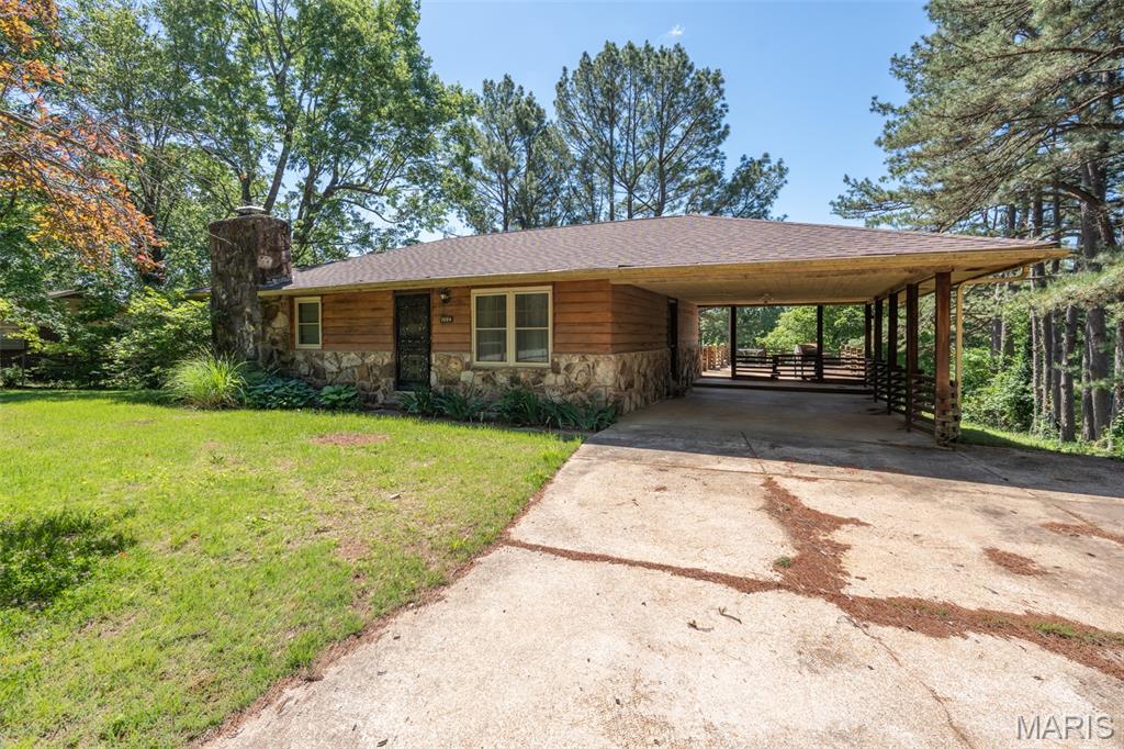 Buckhorn Estate - Residential