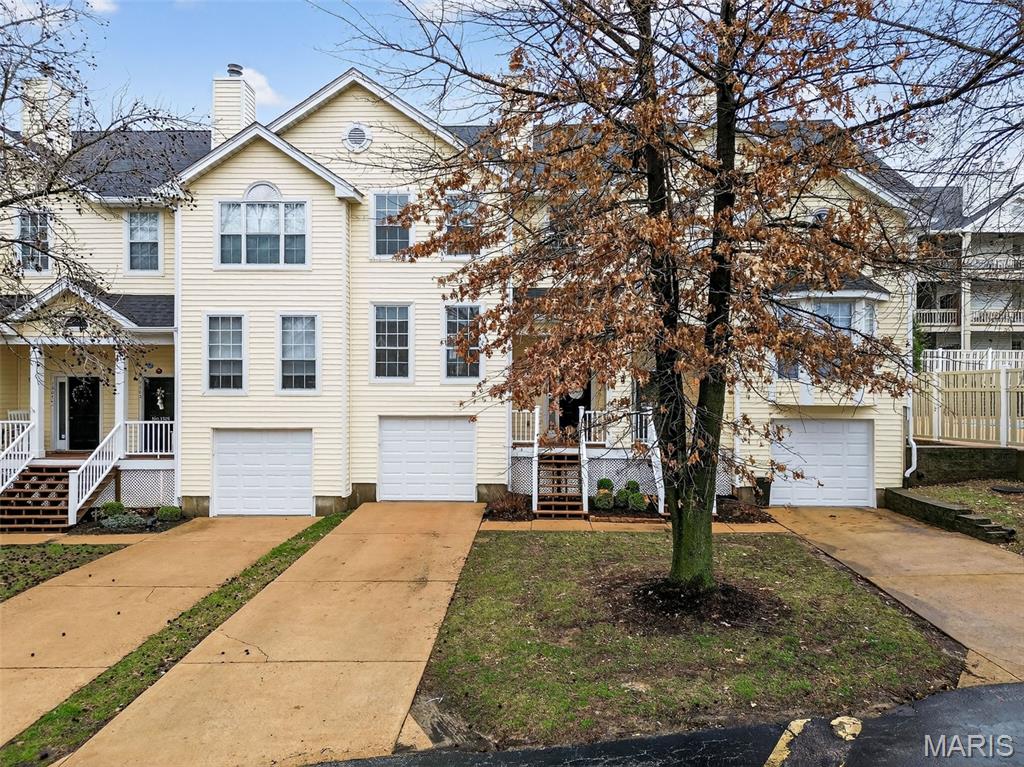 Spring Hill Farm Condo 11th - Residential