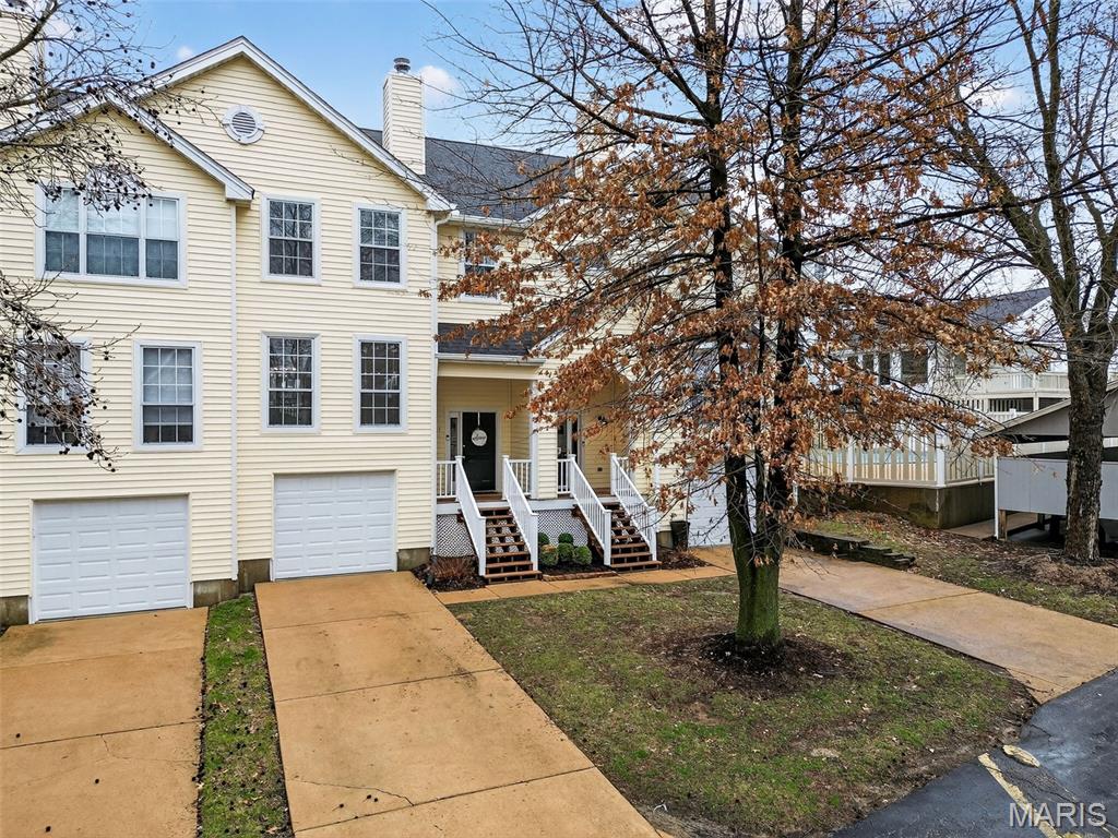 Spring Hill Farm Condo 11th - Residential