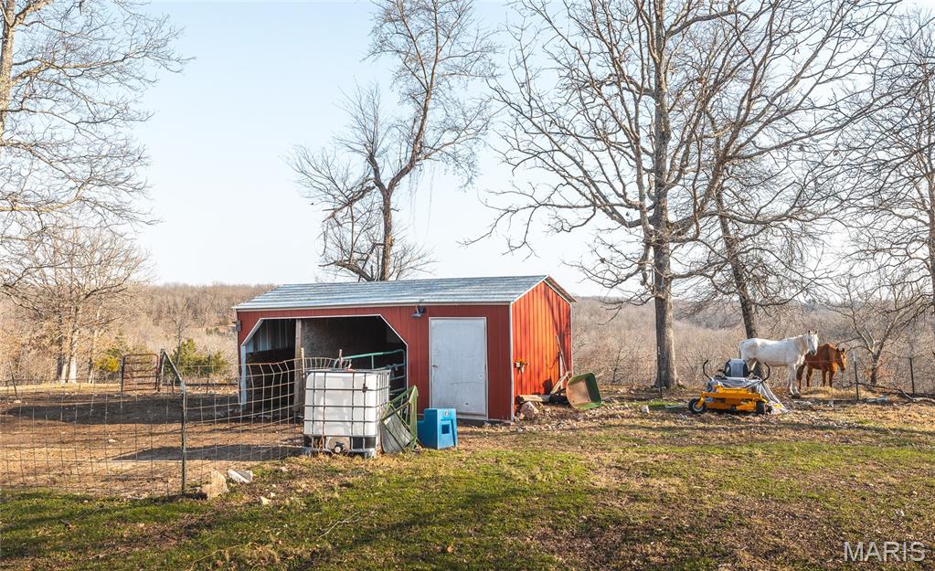 Country - Residential