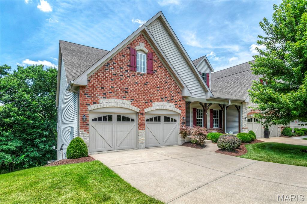 1209 Silver Fern Drive
