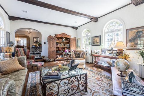 Tiny photo for 200 Blackmer Place, Webster Groves, MO 63119 (MLS # 25069273)