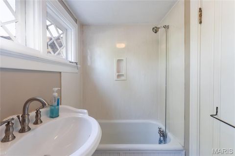 Tiny photo for 200 Blackmer Place, Webster Groves, MO 63119 (MLS # 25069273)