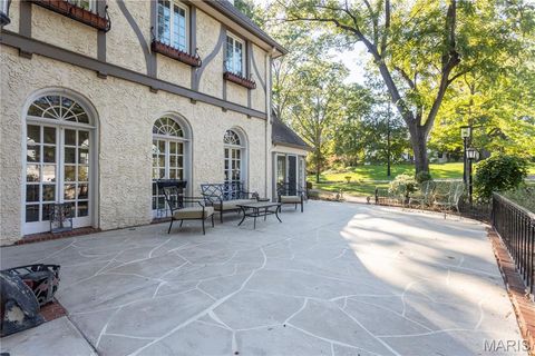 Tiny photo for 200 Blackmer Place, Webster Groves, MO 63119 (MLS # 25069273)