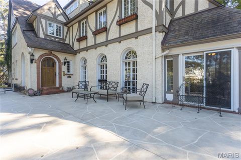 Tiny photo for 200 Blackmer Place, Webster Groves, MO 63119 (MLS # 25069273)