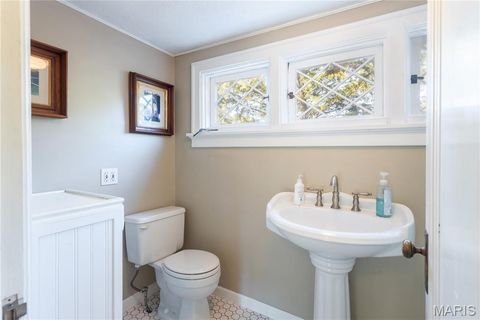 Tiny photo for 200 Blackmer Place, Webster Groves, MO 63119 (MLS # 25069273)