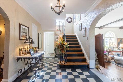 Tiny photo for 200 Blackmer Place, Webster Groves, MO 63119 (MLS # 25069273)