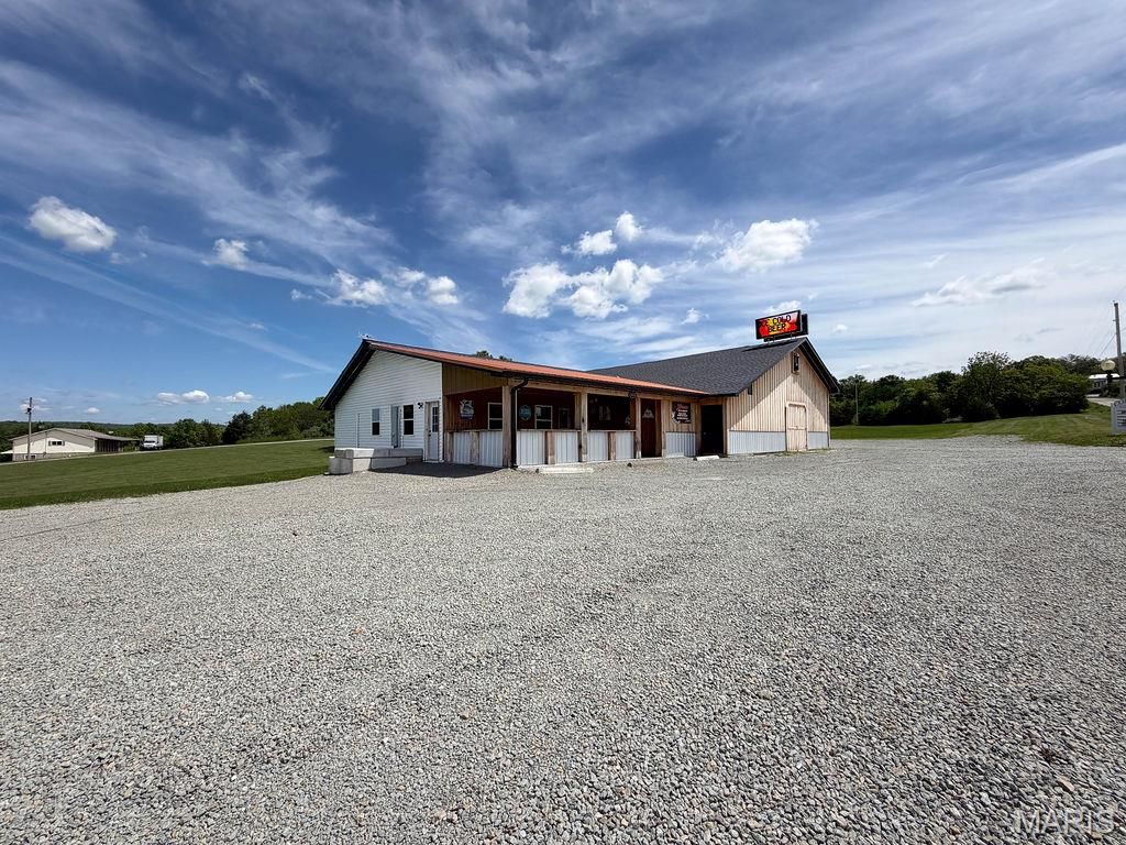 Photo of 6105 Y Highway, French Village, MO 63036 (MLS # 26026800)