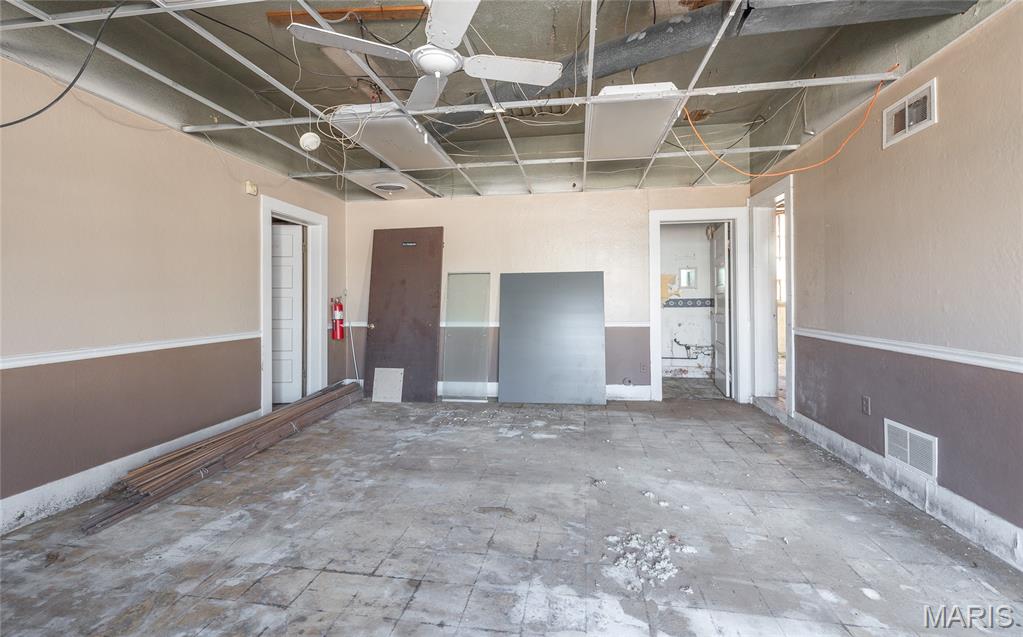 Fredericktown - Commercial Sale