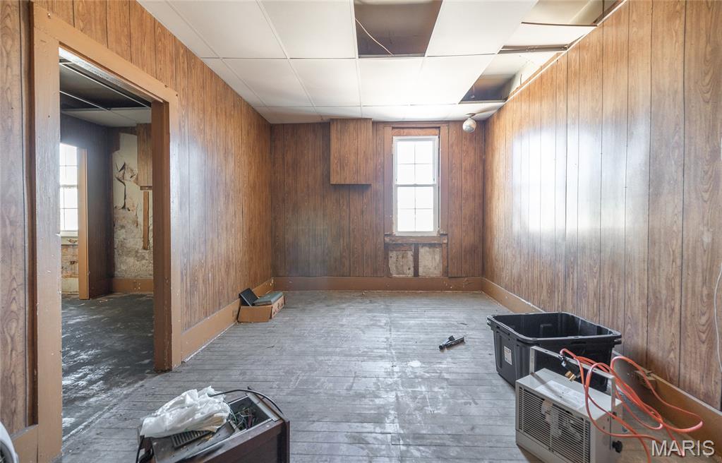 Fredericktown - Commercial Sale