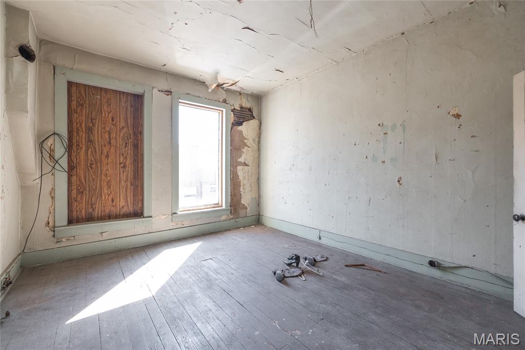 Fredericktown - Commercial Sale