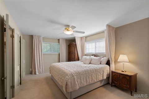 Tiny photo for 13 Balcon Estates Est, Creve Coeur, MO 63141 (MLS # 25071000)