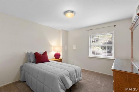 Tiny photo for 13 Balcon Estates Est, Creve Coeur, MO 63141 (MLS # 25071000)