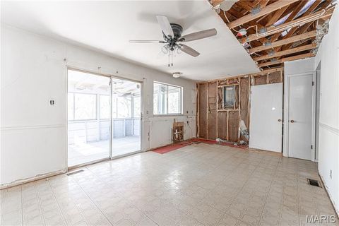 Tiny photo for 937 Napoli Drive, Ballwin, MO 63021 (MLS # 26021433)