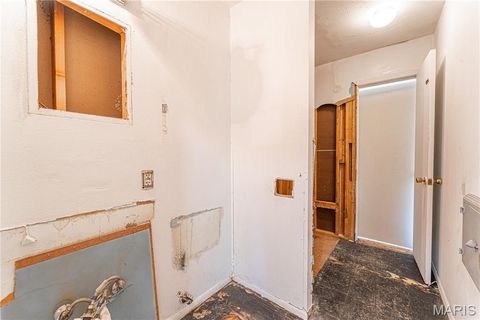 Tiny photo for 937 Napoli Drive, Ballwin, MO 63021 (MLS # 26021433)