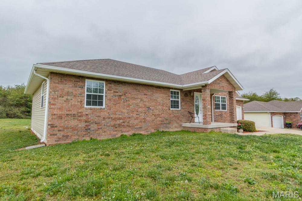 NORTH OAKS - Residential