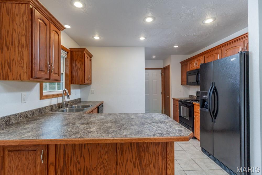 NORTH OAKS - Residential